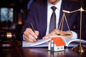 Top Signs You Need Real Estate Law Assistance